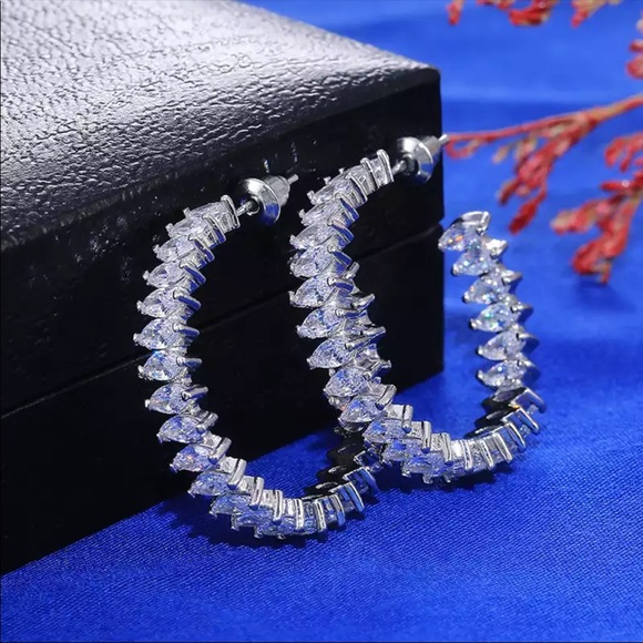 New Women’s 925 Silver Marquise Cut Diamond Stud Earrings - Picture 5 of 6